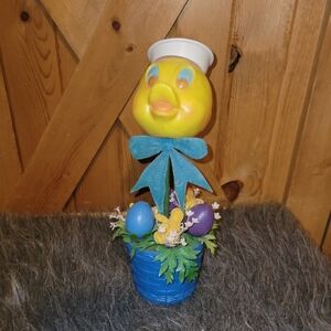 Vintage 50s Blow Mold Duck Head In Basket